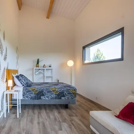 Maison Contemporaine Celeste Ucel