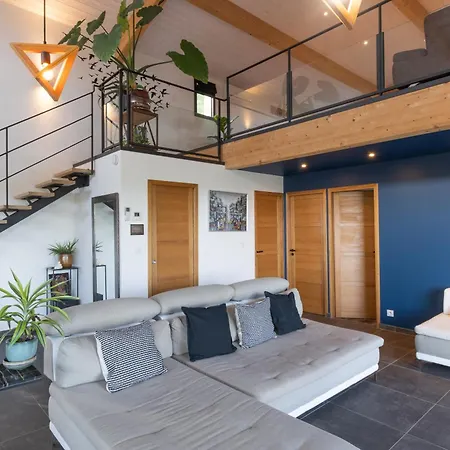 Maison Contemporaine Celeste